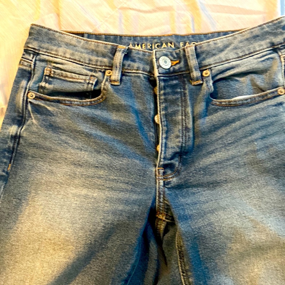 Woman’s American Eagle Tomgirl Jeans
